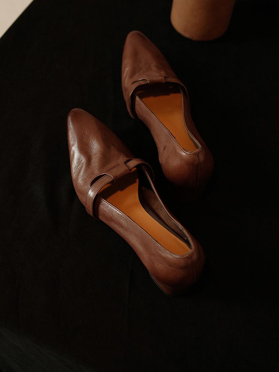 Retro Mid-Heel French-Style Pumps - Black