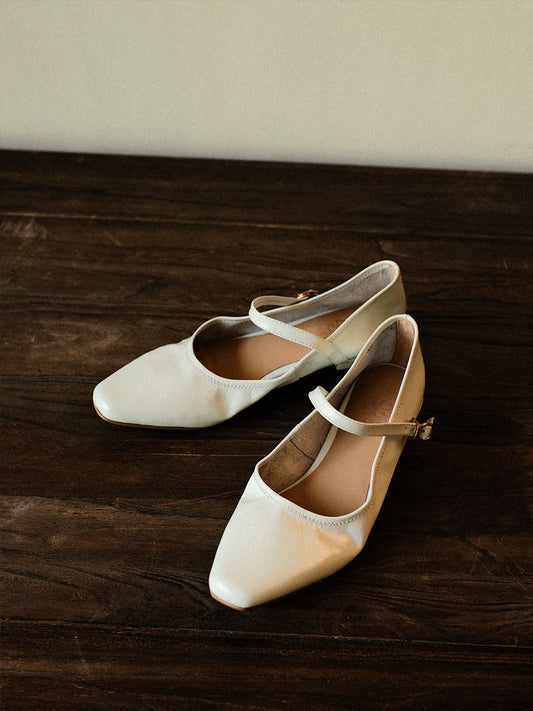 Strappy Pumps - Beige