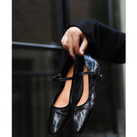 Low-Heeled Mary Jane - Black